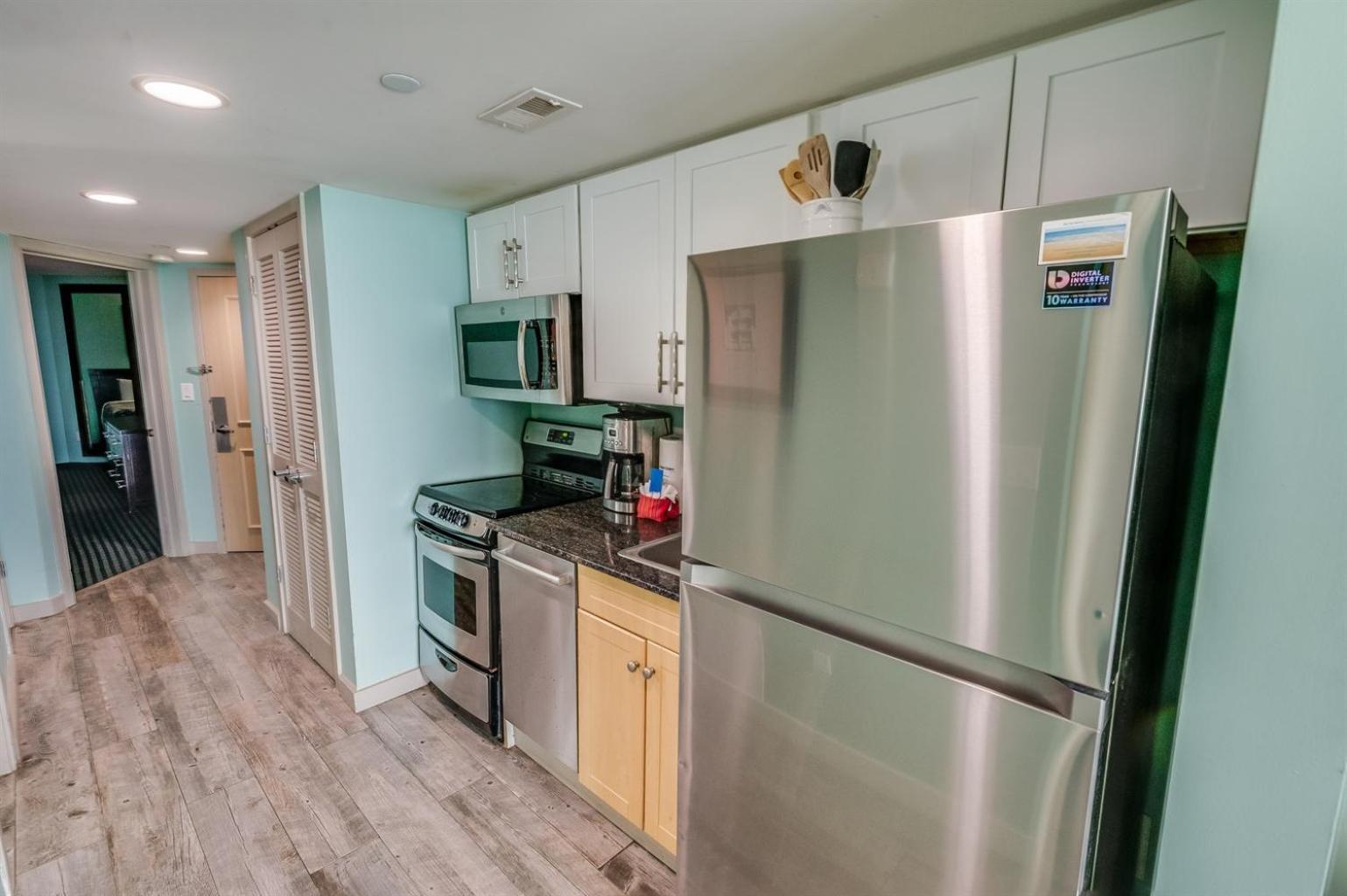 Ferienwohnung New Modern, Direct Oceanfront, Boardwalk, Views! Myrtle Beach Exterior foto