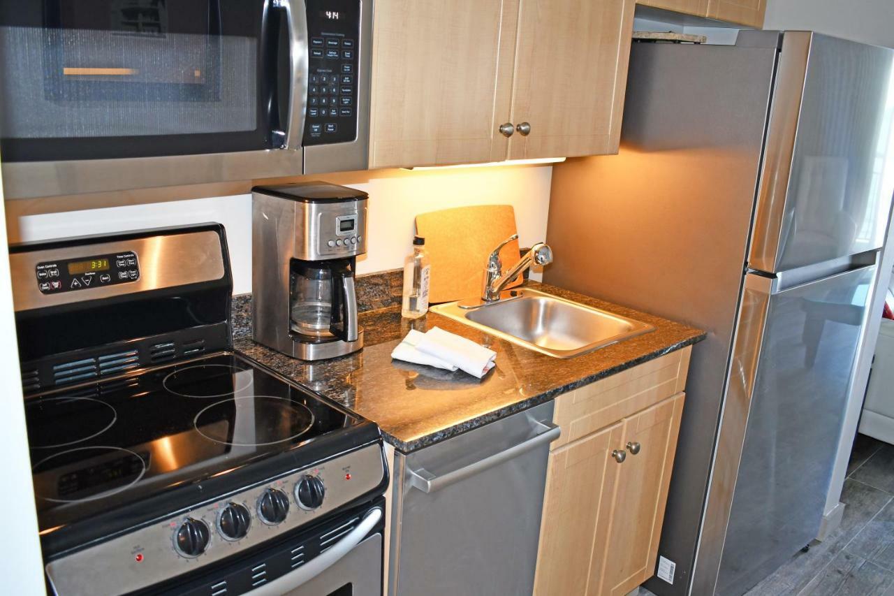 Ferienwohnung New Modern, Direct Oceanfront, Boardwalk, Views! Myrtle Beach Exterior foto